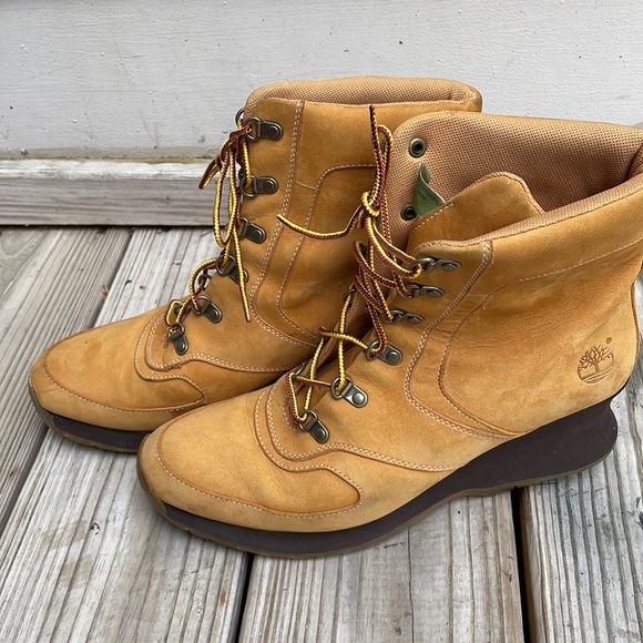 Timberland Women's Leather Waterproof Wedge Wheat Ankle Boots Size 9M - Picture 13 of 14
